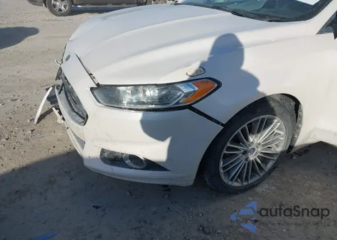 2013 Ford Fusion Se z USA, uszkodzony, nr VIN 3FA6P0H94DR352860